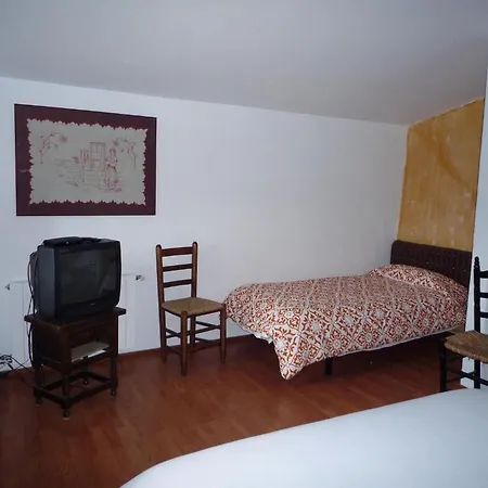 Casa rural Turismo Rural Can Pol De Dalt Bed And Bike Bescanó