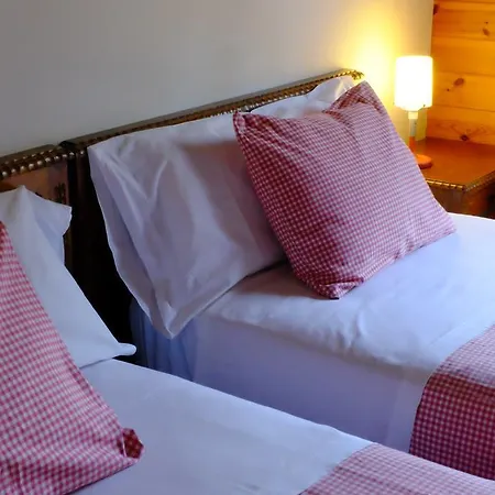 Turismo Rural Can Pol De Dalt Bed And Bike Casa rural Bescanó