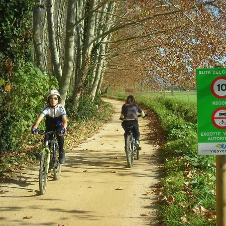 Turismo Rural Can Pol De Dalt Bed And Bike Casa rural Bescanó